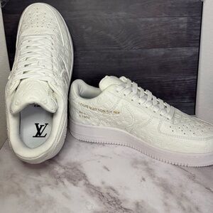 Meet your Posher, Joel